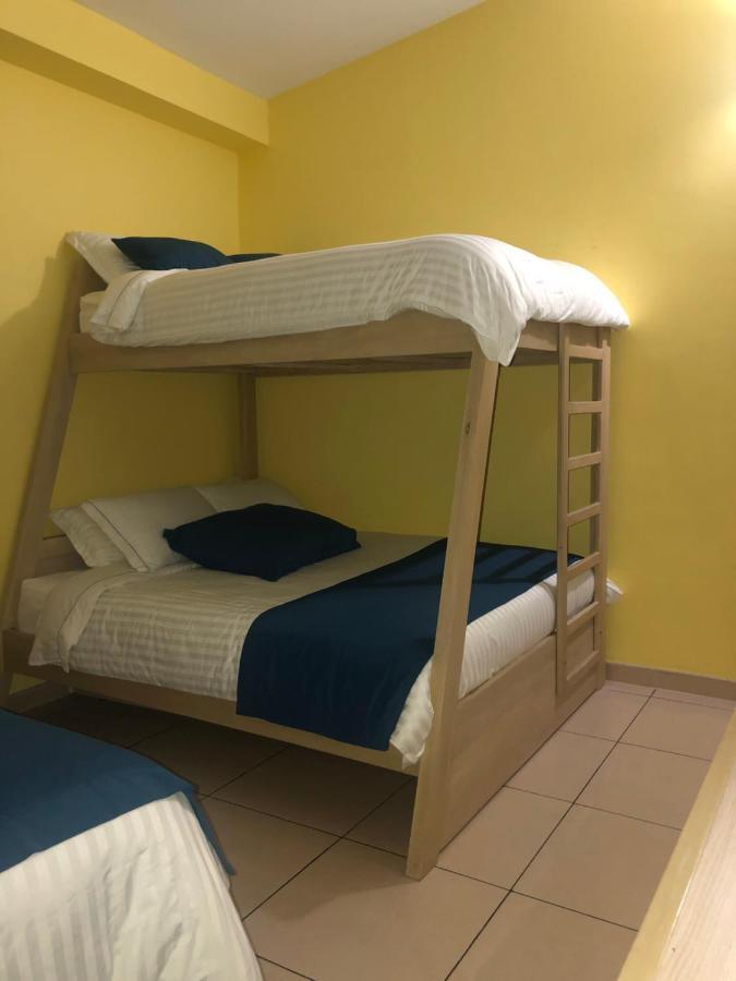 Hostel Paradise St Santa Marta  Exterior photo